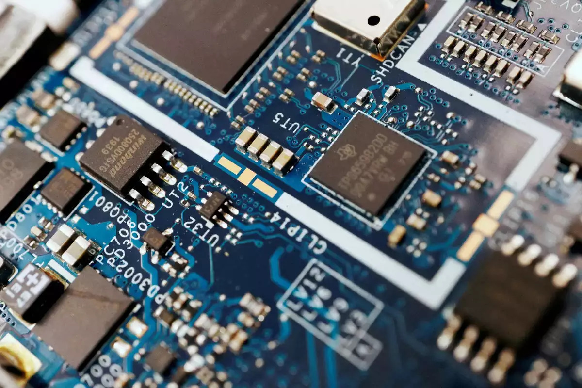 Commercial MCU chip,Mindgrove, SoC chip, Secure IoT, semiconductor, Mindgrove chipset, Mindgrove IoT chip